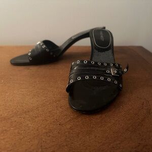 Nine West Black Slide Sandals – Women’s Size 9